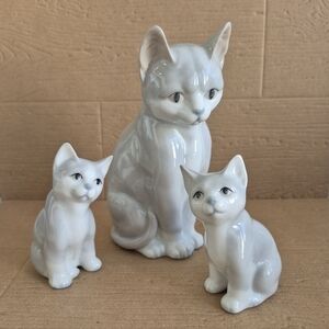 Vintage Otagiri Porcelain Cat Figurine Set Mother Cat And Kittens